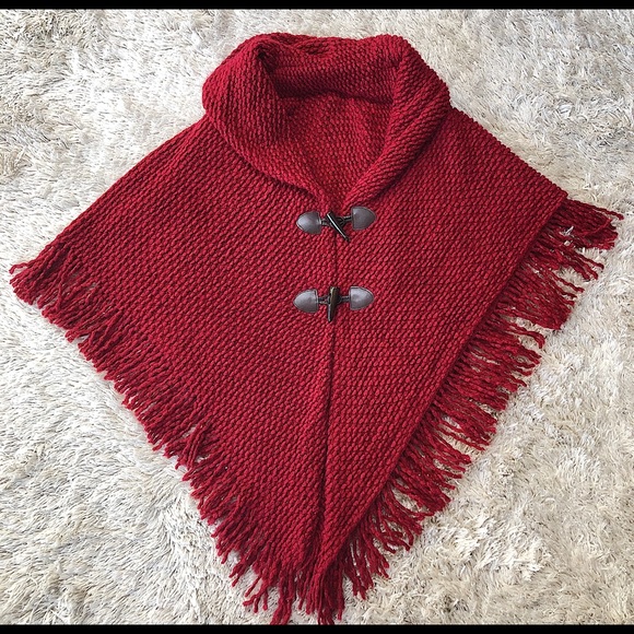 Red Cape - Picture 1 of 2